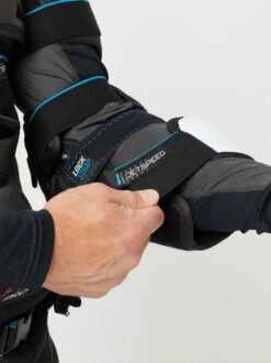 Coudières CCM JetSpeed FT6 Pro Senior -Hockey Sur Glace Boutique pdtimg 5002769b